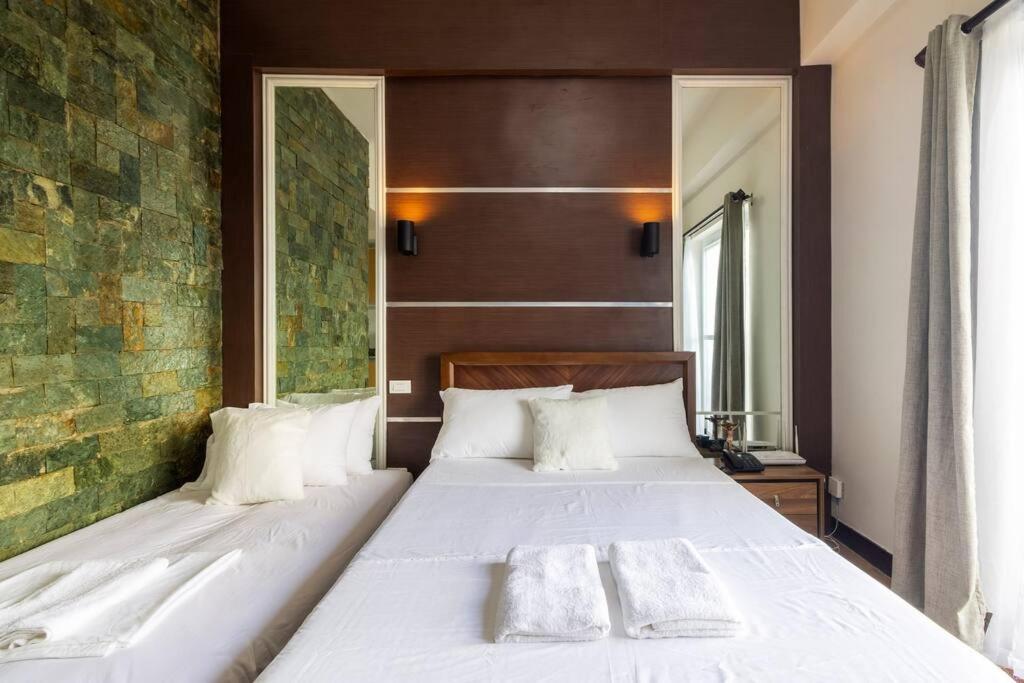 Antonio'S Place, 3 Mins To Mactan Airport, Fast Internet With Netflix 麦克坦 外观 照片
