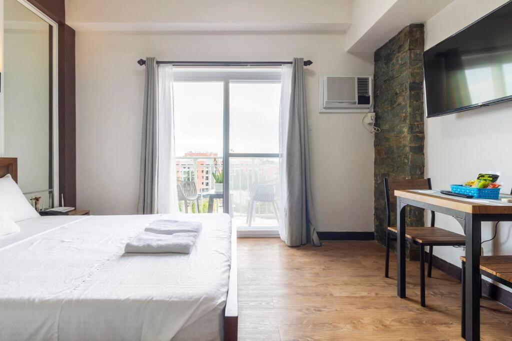 Antonio'S Place, 3 Mins To Mactan Airport, Fast Internet With Netflix 麦克坦 外观 照片